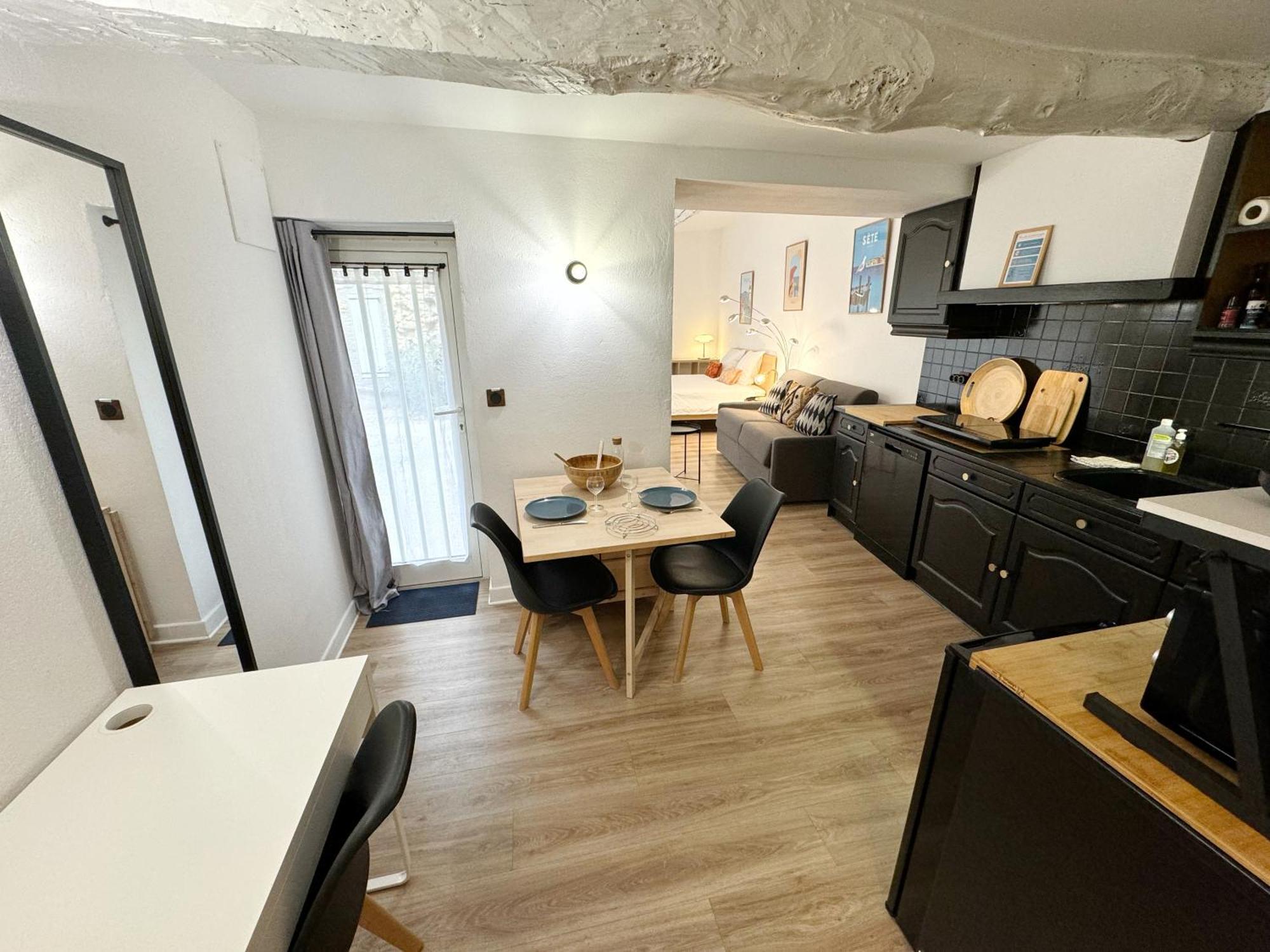 Charmant Studio Climatise A 200M De La Plage 梅兹 外观 照片